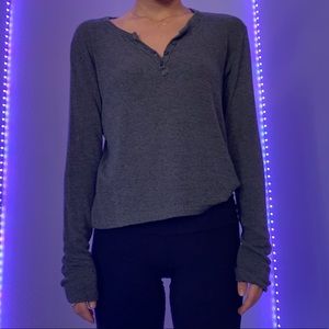 Long sleeve brandy Melville top